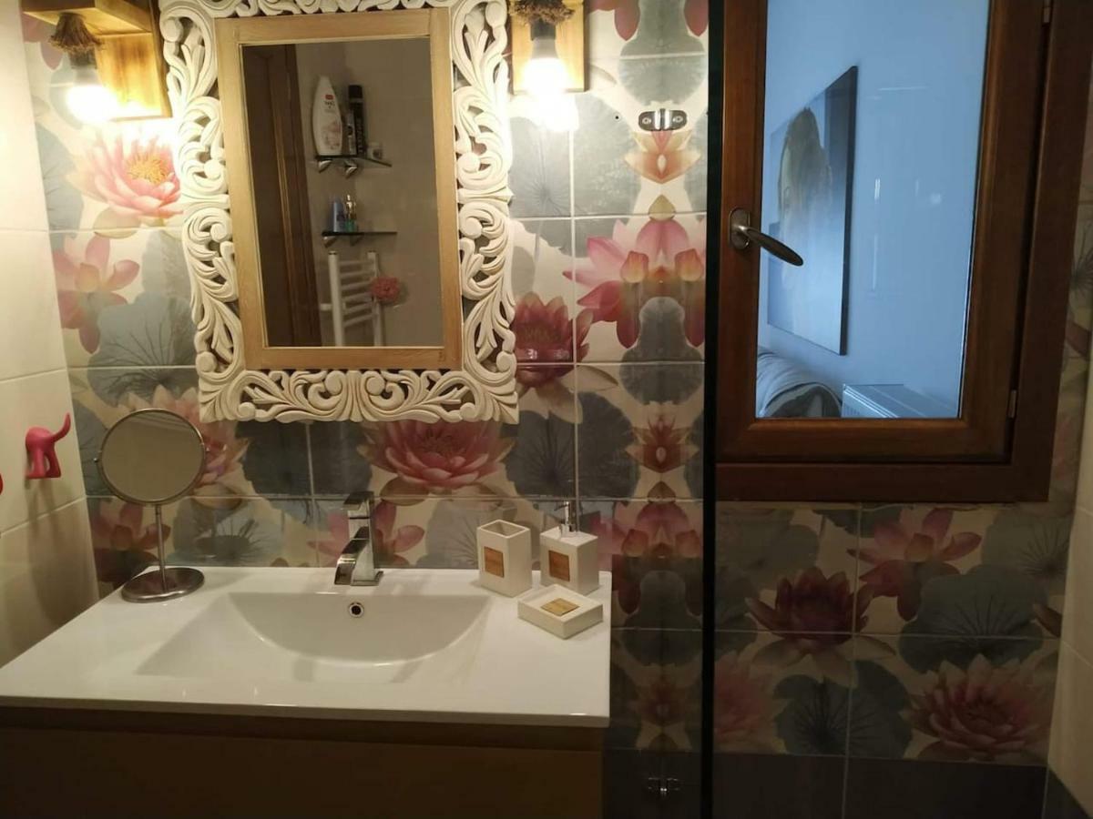 Loutraki Μοναδικής Θέσης Διαμέρισμα Στη Θάλασσα エクステリア 写真